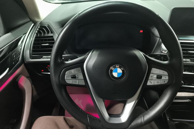 Used BMW X3 2020 xDrive25i Luxury Package Steering Wheel