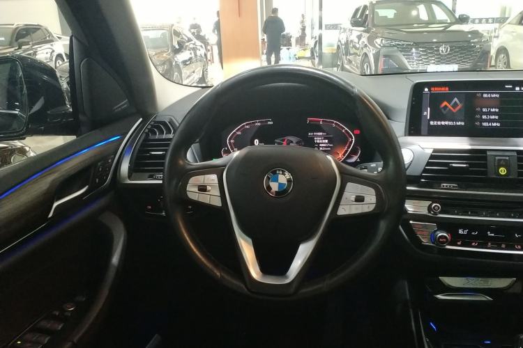 Used BMW X3 2020 xDrive28i Luxury Package Steering Wheel