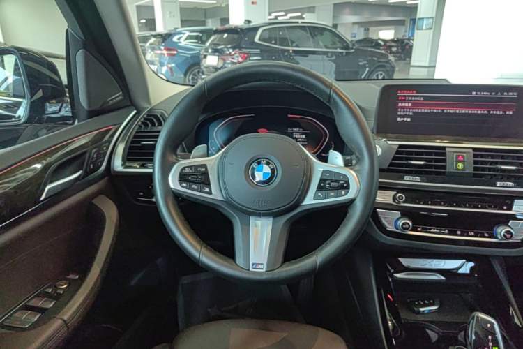 Used BMW X3 2020 xDrive30i Luxury Model with M Sport Package Steering Wheel