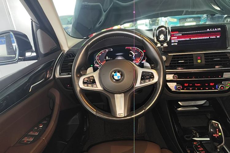 Used BMW X3 2020 xDrive30i Luxury Model with M Sport Package Steering Wheel