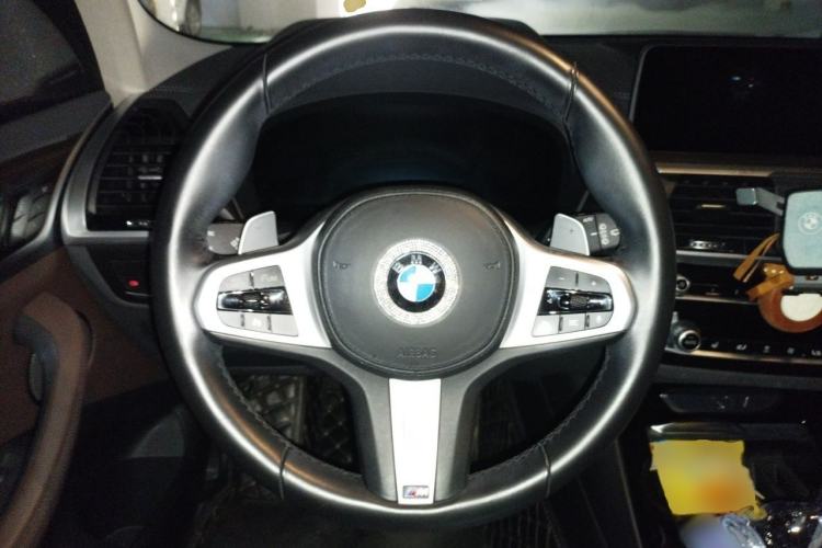 Used BMW X3 2020 xDrive25i Luxury Package Steering Wheel