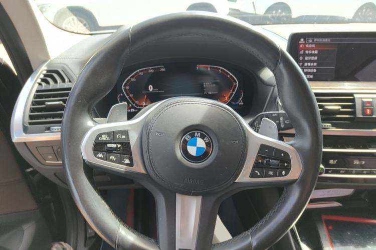 Used BMW X3 2020 xDrive30i Luxury Model with M Sport Package Steering Wheel