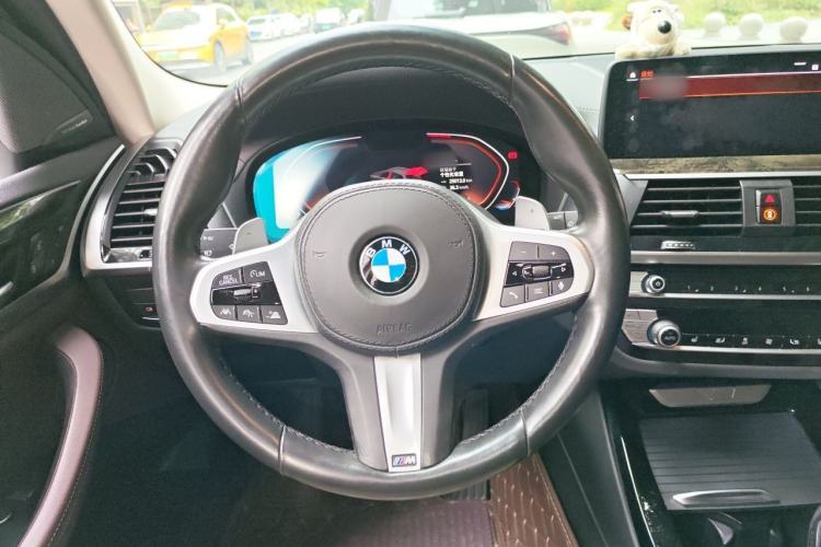 Used BMW X3 2020 xDrive30i Luxury Model with M Sport Package Steering Wheel