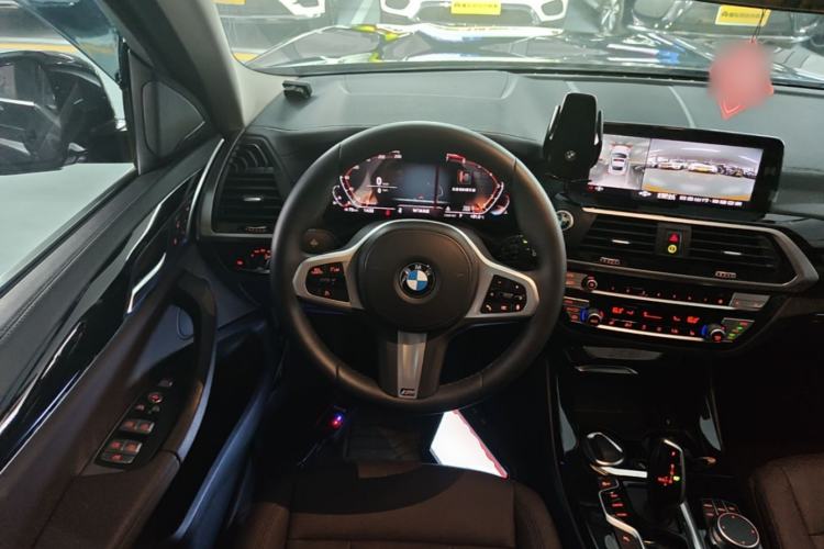 Used BMW X3 2020 xDrive25i M Sport Package Steering Wheel