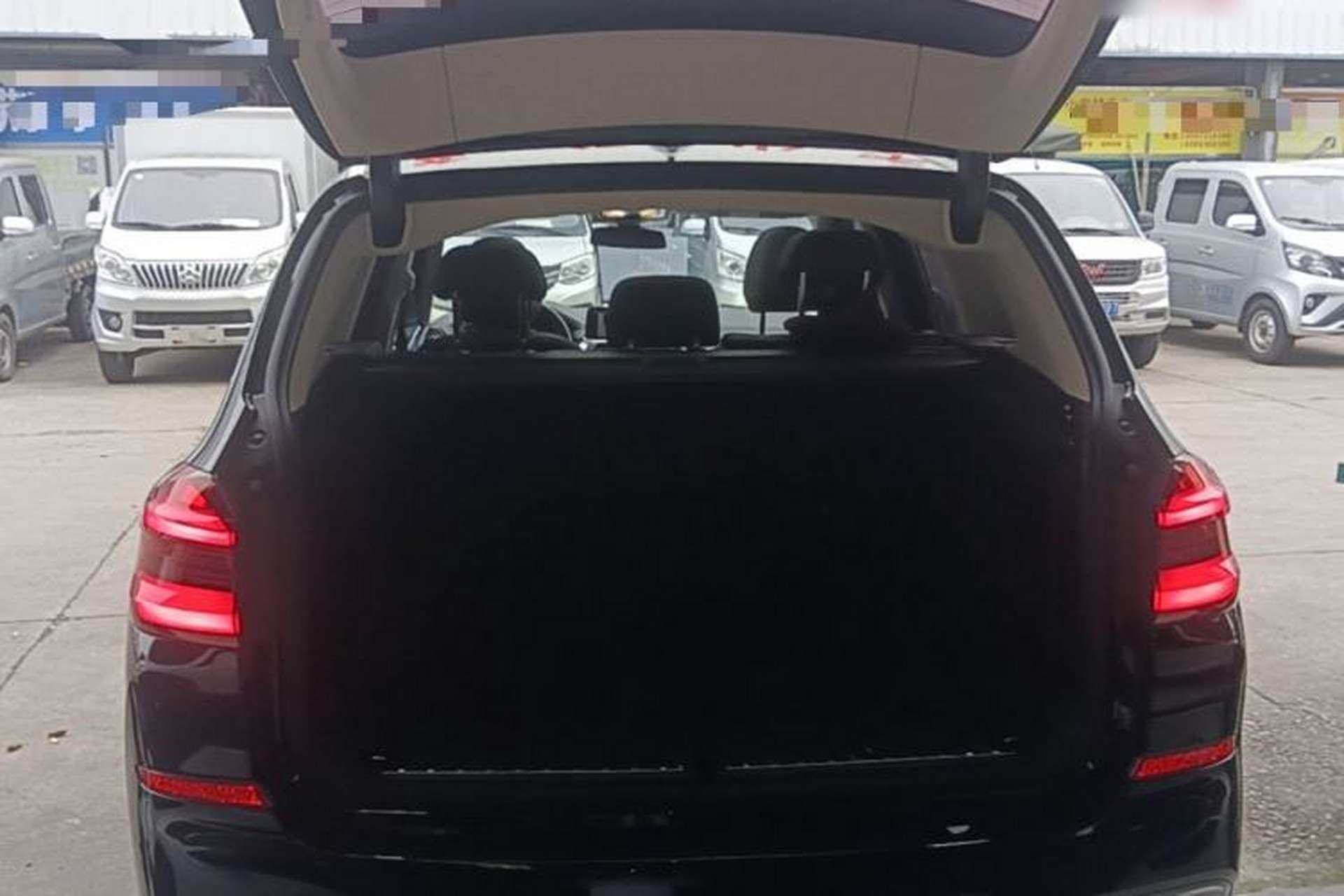 Used BMW X3 2020 xDrive25i M Sport Package Trunk
