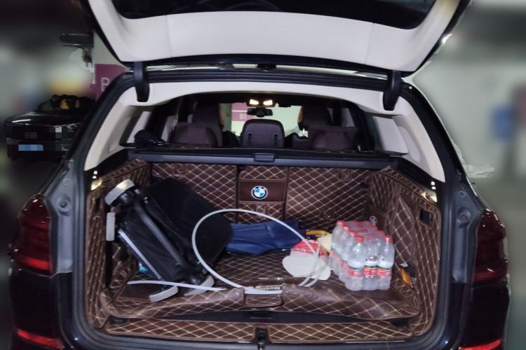 Used BMW X3 2020 xDrive30i Luxury Model with M Sport Package Trunk