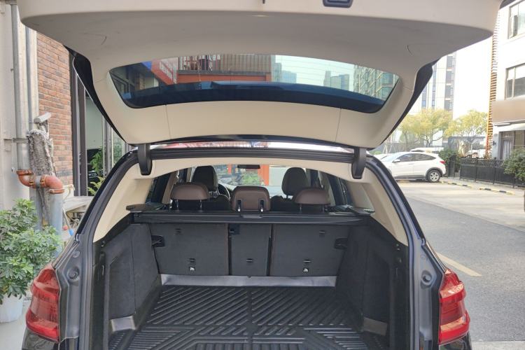 Used BMW X3 2020 xDrive28i M Sport Package Trunk
