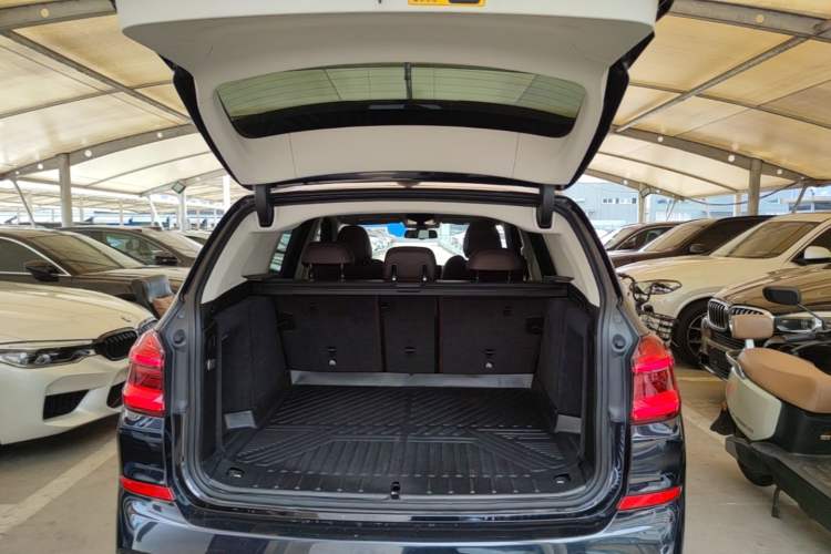Used BMW X3 2020 xDrive28i M Sport Package Trunk