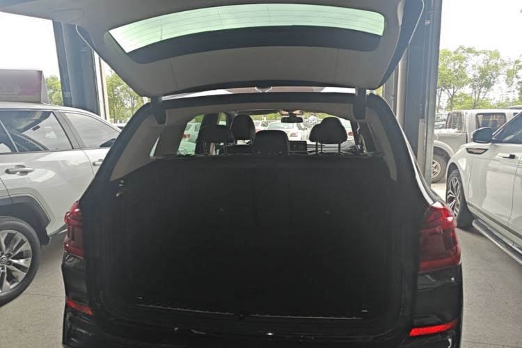 Used BMW X3 2020 xDrive25i M Sport Package Trunk