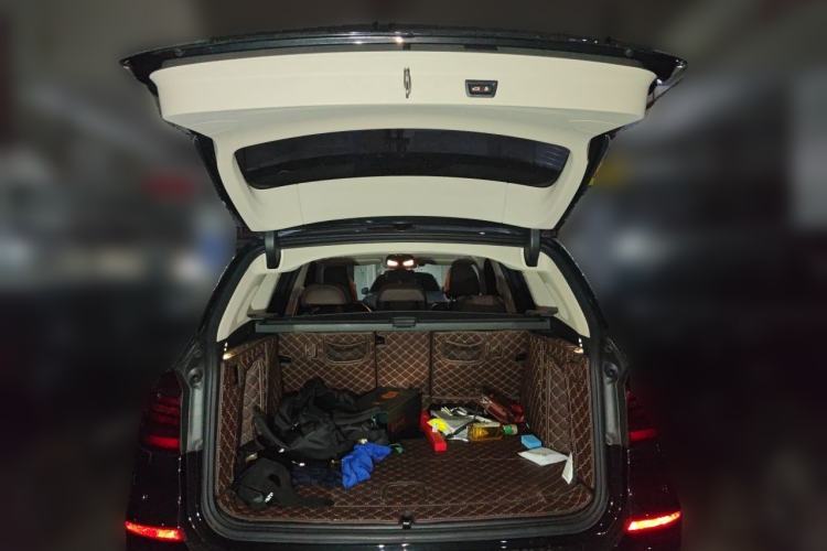 Used BMW X3 2020 xDrive28i Luxury Package Trunk
