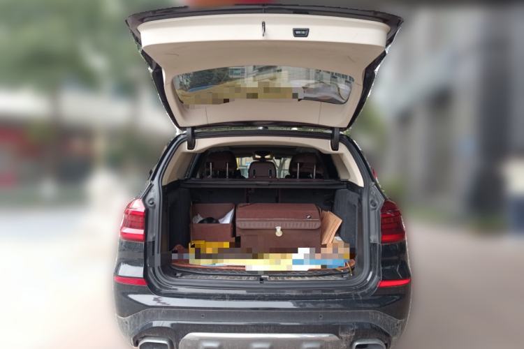 Used BMW X3 2020 xDrive28i Luxury Package Trunk