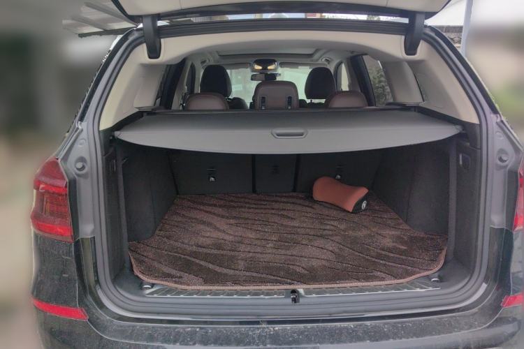 Used BMW X3 2020 xDrive28i Luxury Package Trunk