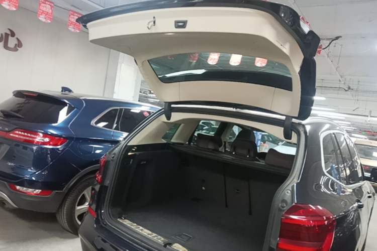 Used BMW X3 2020 xDrive25i M Sport Package Trunk