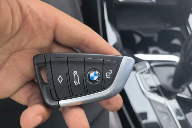 Used BMW X3 2020 xDrive30i Luxury Model with M Sport Package Vehicle Key
