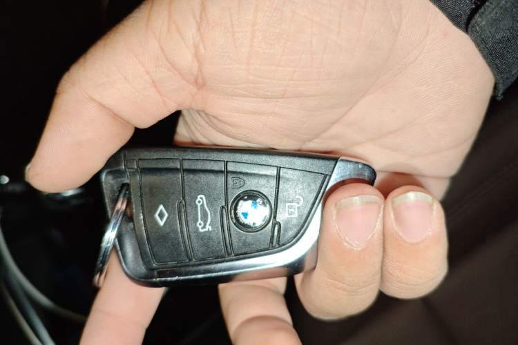 Used BMW X3 2020 xDrive25i Luxury Package Vehicle Key