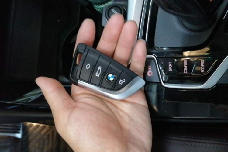 Used BMW X3 2020 xDrive28i Luxury Package Vehicle Key