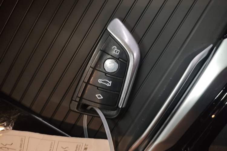 Used BMW X3 2020 xDrive25i M Sport Package Vehicle Key