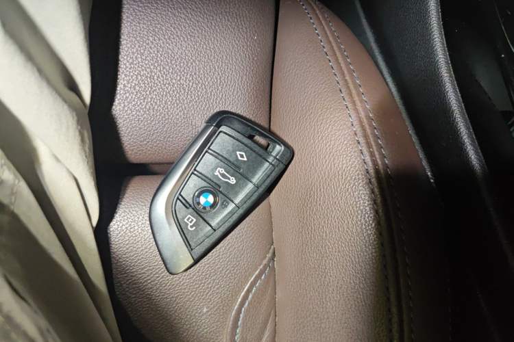Used BMW X3 2020 xDrive28i Luxury Package Vehicle Key