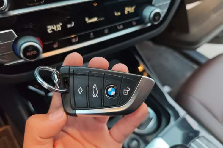 Used BMW X3 2020 xDrive25i Luxury Package Vehicle Key