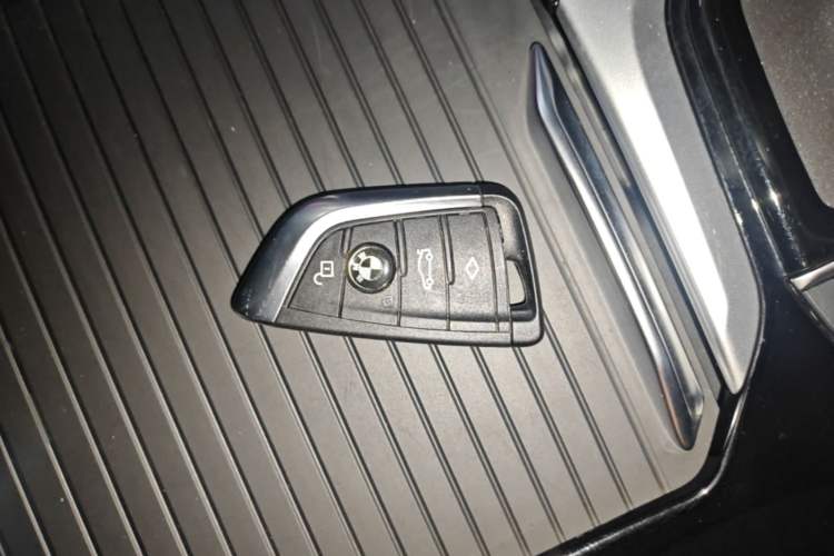 Used BMW X3 2020 xDrive25i Luxury Package Vehicle Key