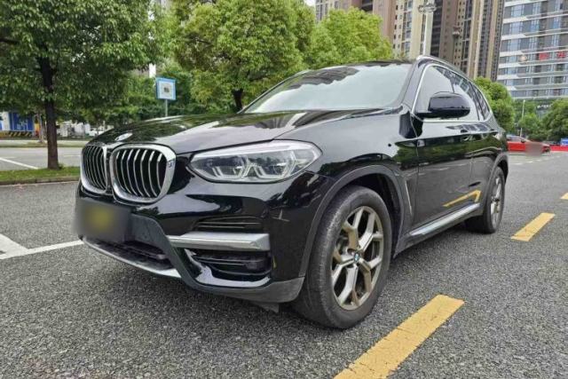 Ojetý BMW X3 2020 xDrive28i Luxury Package