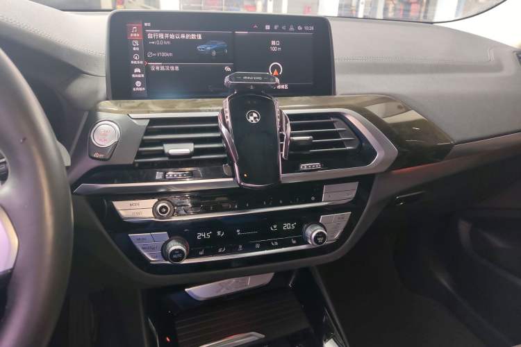 Used BMW X3 2020 xDrive30i Luxury Model with M Sport Package Audio And AC Panel