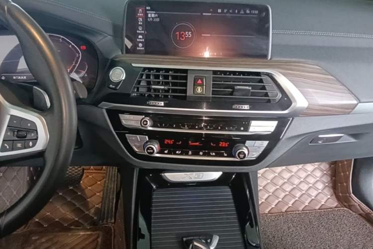 Used BMW X3 2020 xDrive28i M Sport Package Audio And AC Panel