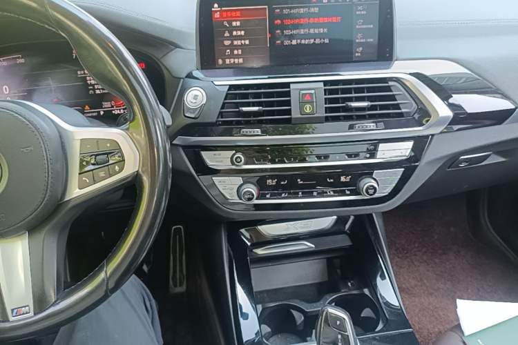 Used BMW X3 2020 xDrive25i M Sport Package Audio And AC Panel