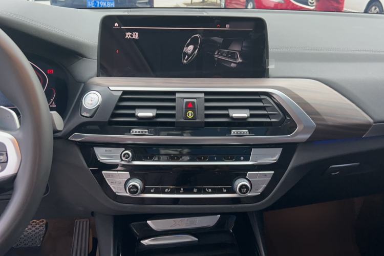 Used BMW X3 2020 xDrive28i M Sport Package Audio And AC Panel