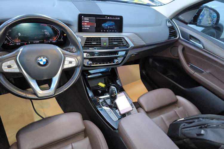 Used BMW X3 2020 xDrive28i Luxury Package Audio And AC Panel