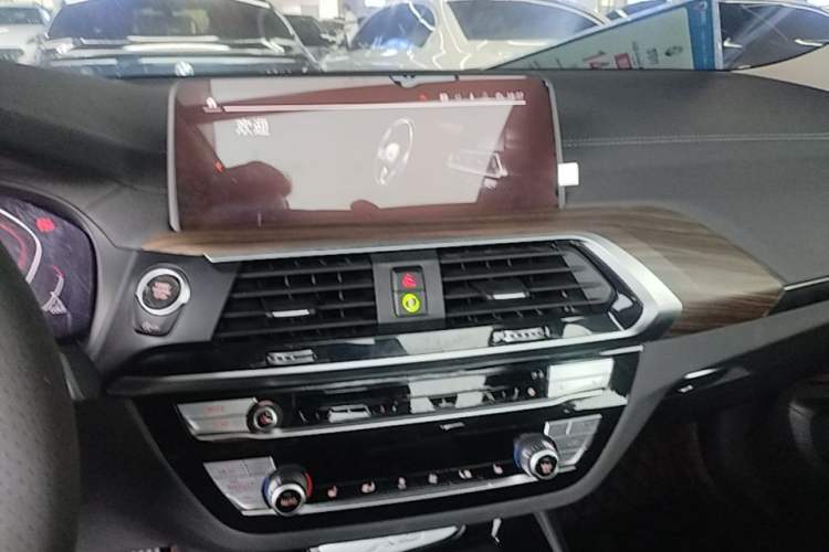 Used BMW X3 2020 xDrive28i M Sport Package Audio And AC Panel