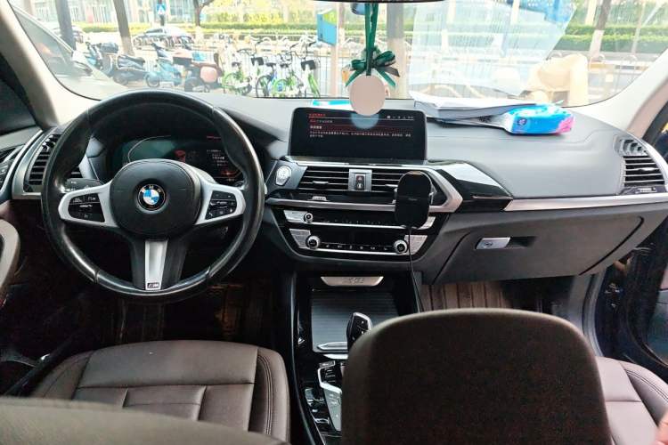 Used BMW X3 2020 xDrive25i M Sport Package Center Console