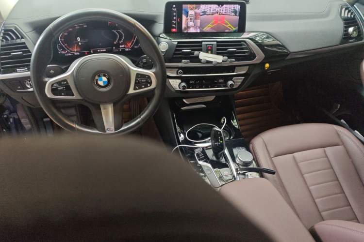 Used BMW X3 2020 xDrive25i M Sport Package Center Console