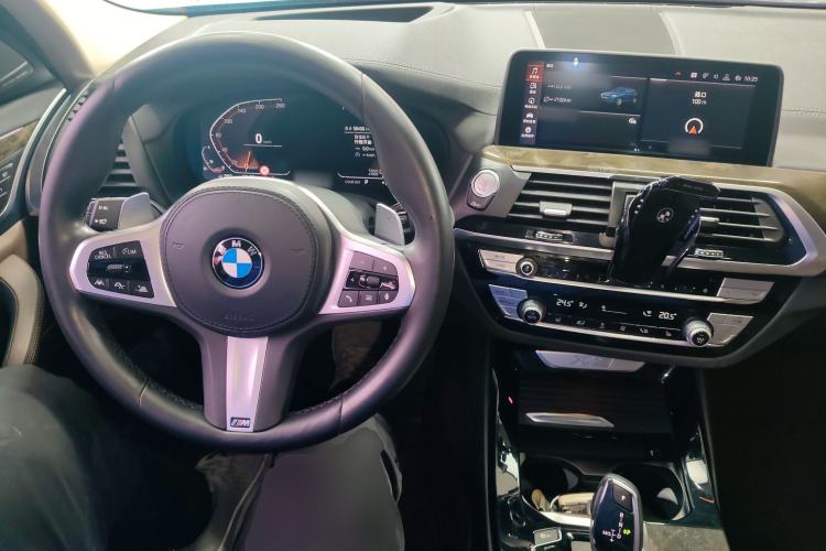 Used BMW X3 2020 xDrive30i Luxury Model with M Sport Package Center Console