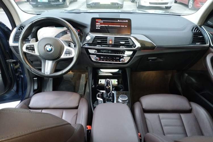 Used BMW X3 2020 xDrive30i Luxury Model with M Sport Package Center Console