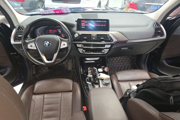 Used BMW X3 2020 xDrive28i Luxury Package Center Console