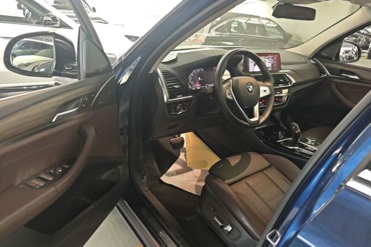 Used BMW X3 2020 xDrive28i Luxury Package Driver Seat