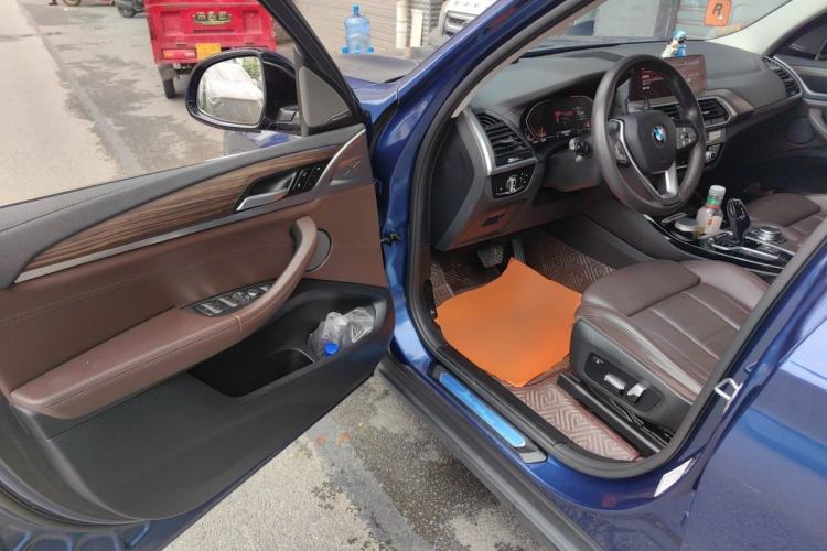 Used BMW X3 2020 xDrive28i Luxury Package Driver Seat