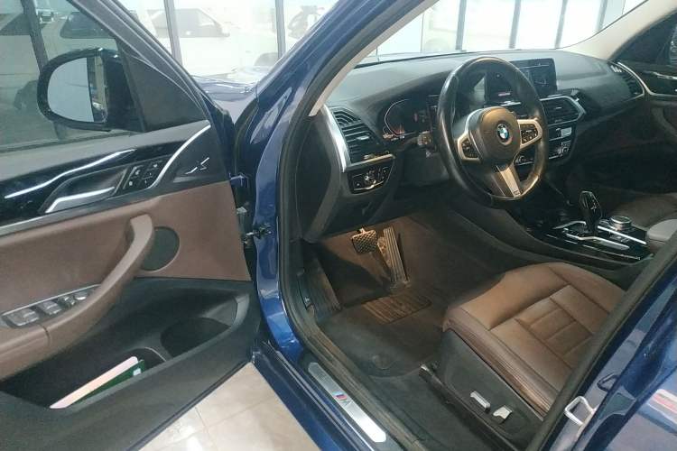 Used BMW X3 2020 xDrive25i M Sport Package Driver Seat