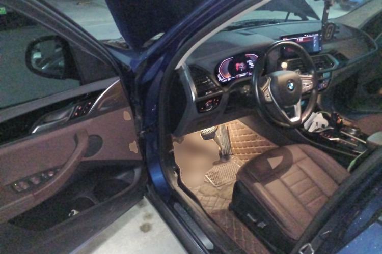 Used BMW X3 2020 xDrive25i Luxury Package Driver Seat