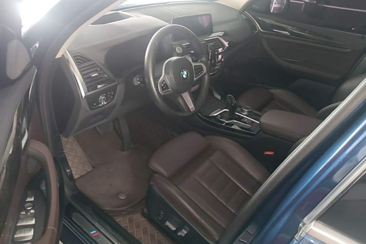 Used BMW X3 2020 xDrive30i Luxury Model with M Sport Package Driver Seat