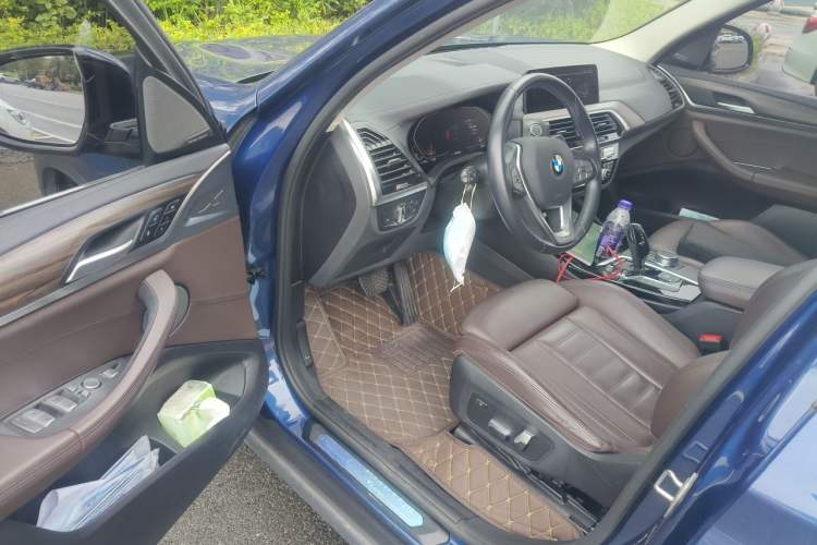Used BMW X3 2020 xDrive28i Luxury Package Driver Seat