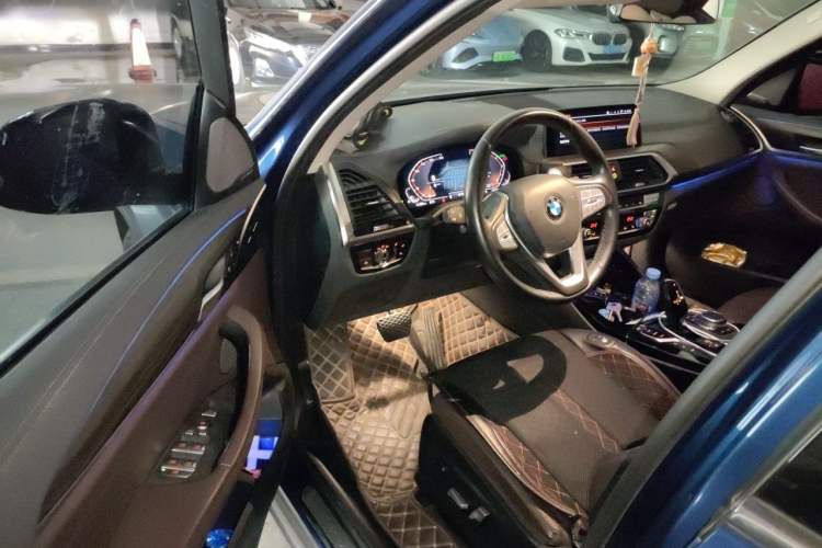Used BMW X3 2020 xDrive28i Luxury Package Driver Seat