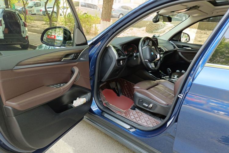 Used BMW X3 2020 xDrive28i Luxury Package Driver Seat