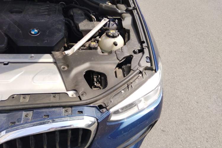 Used BMW X3 2020 xDrive30i Luxury Model with M Sport Package Engine Bay Left