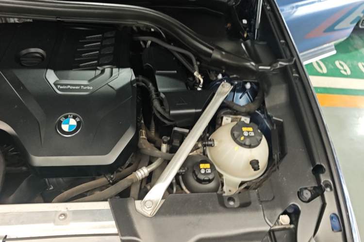 Used BMW X3 2020 xDrive28i Luxury Package Engine Bay Left