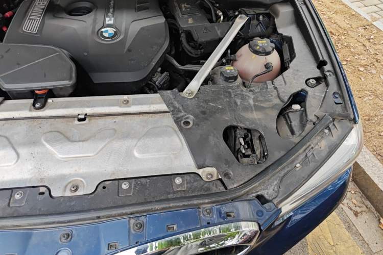 Used BMW X3 2020 xDrive28i M Sport Package Engine Bay Left