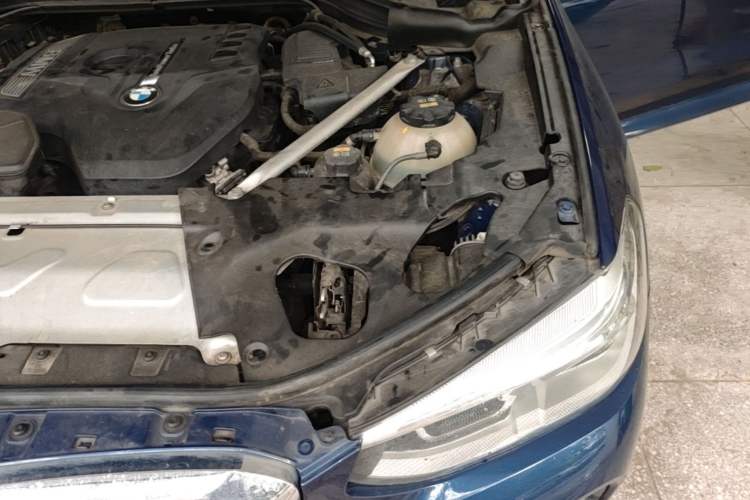 Used BMW X3 2020 xDrive28i M Sport Package Engine Bay Left