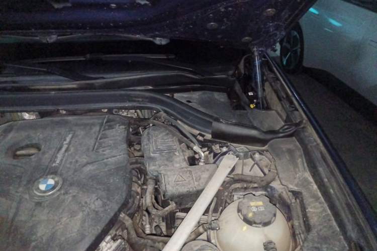Used BMW X3 2020 xDrive25i Luxury Package Engine Bay Left