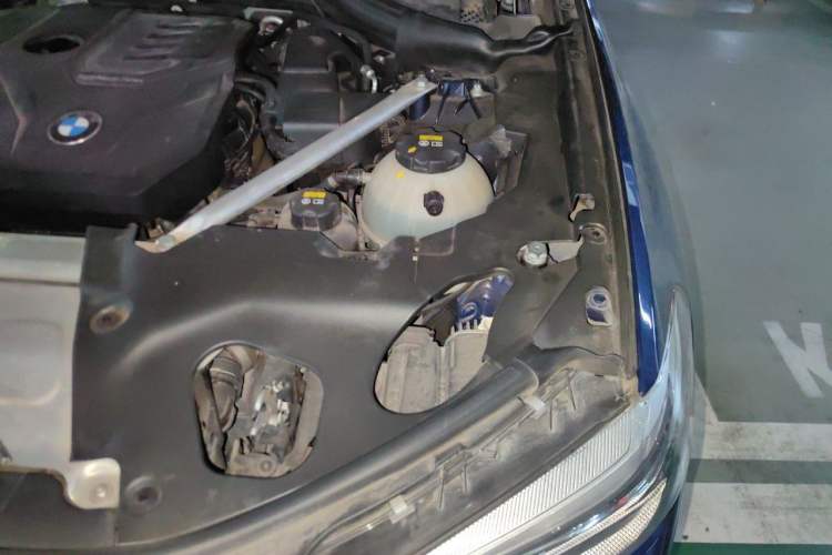 Used BMW X3 2020 xDrive28i Luxury Package Engine Bay Left